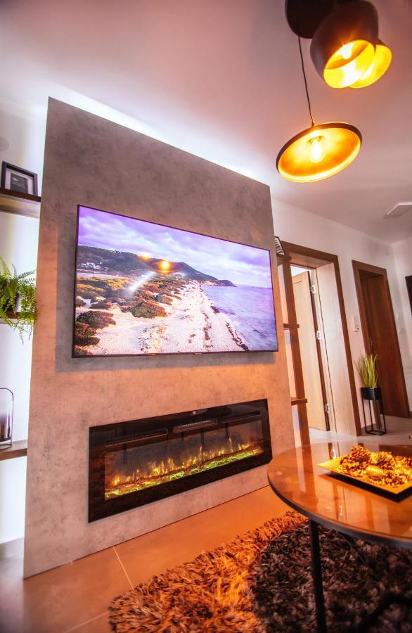 Royal Luxury Apartment Vrsac Zewnętrze zdjęcie