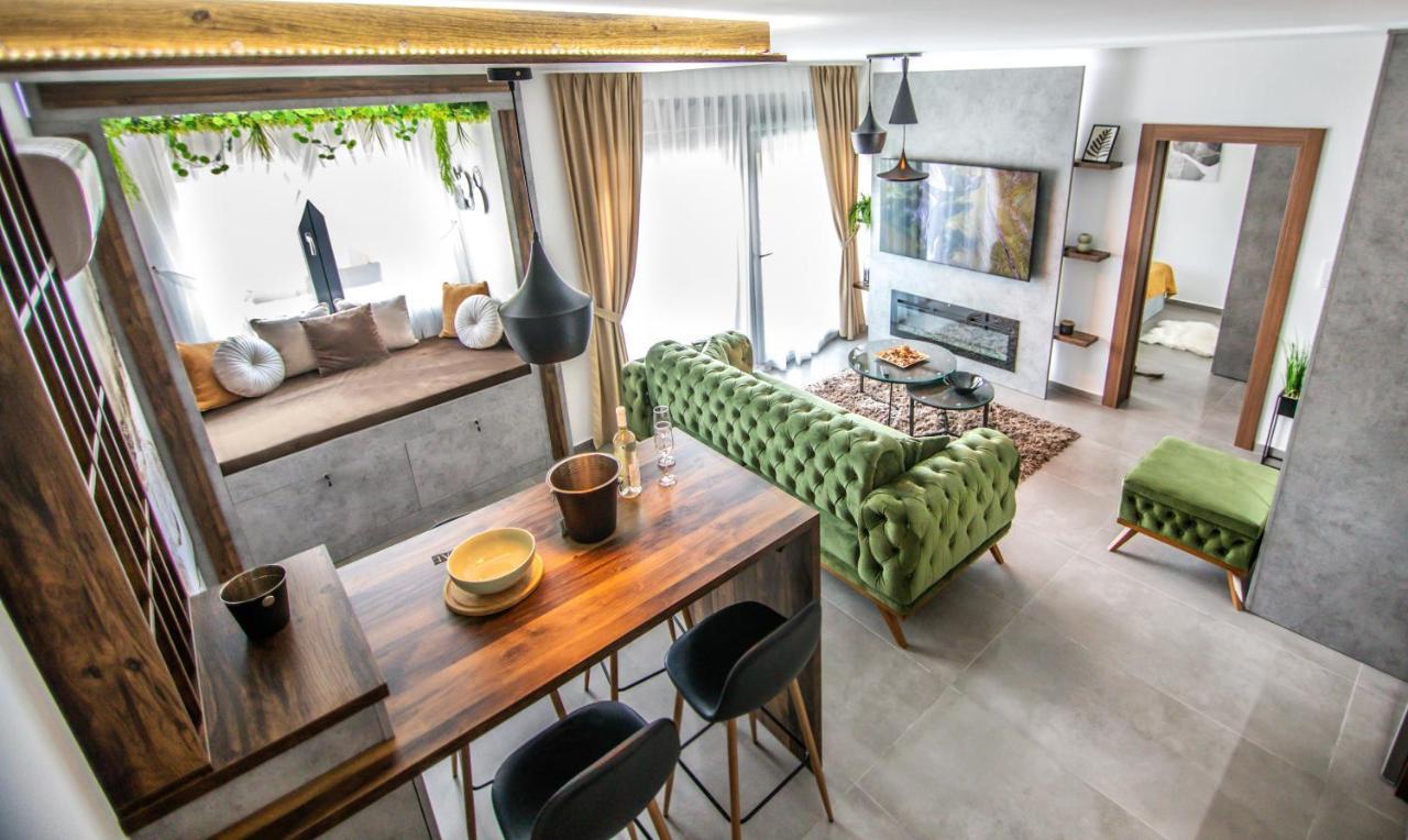 Royal Luxury Apartment Vrsac Zewnętrze zdjęcie
