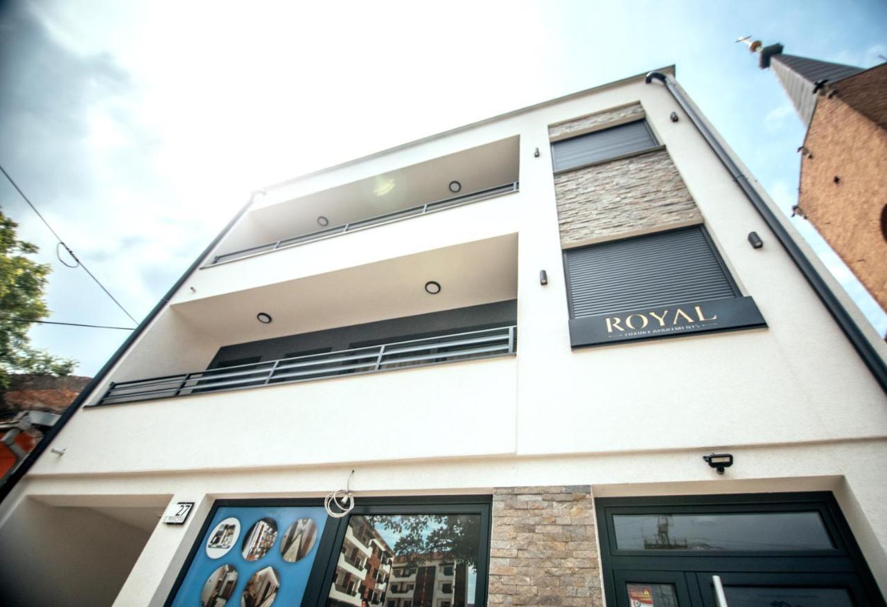 Royal Luxury Apartment Vrsac Zewnętrze zdjęcie